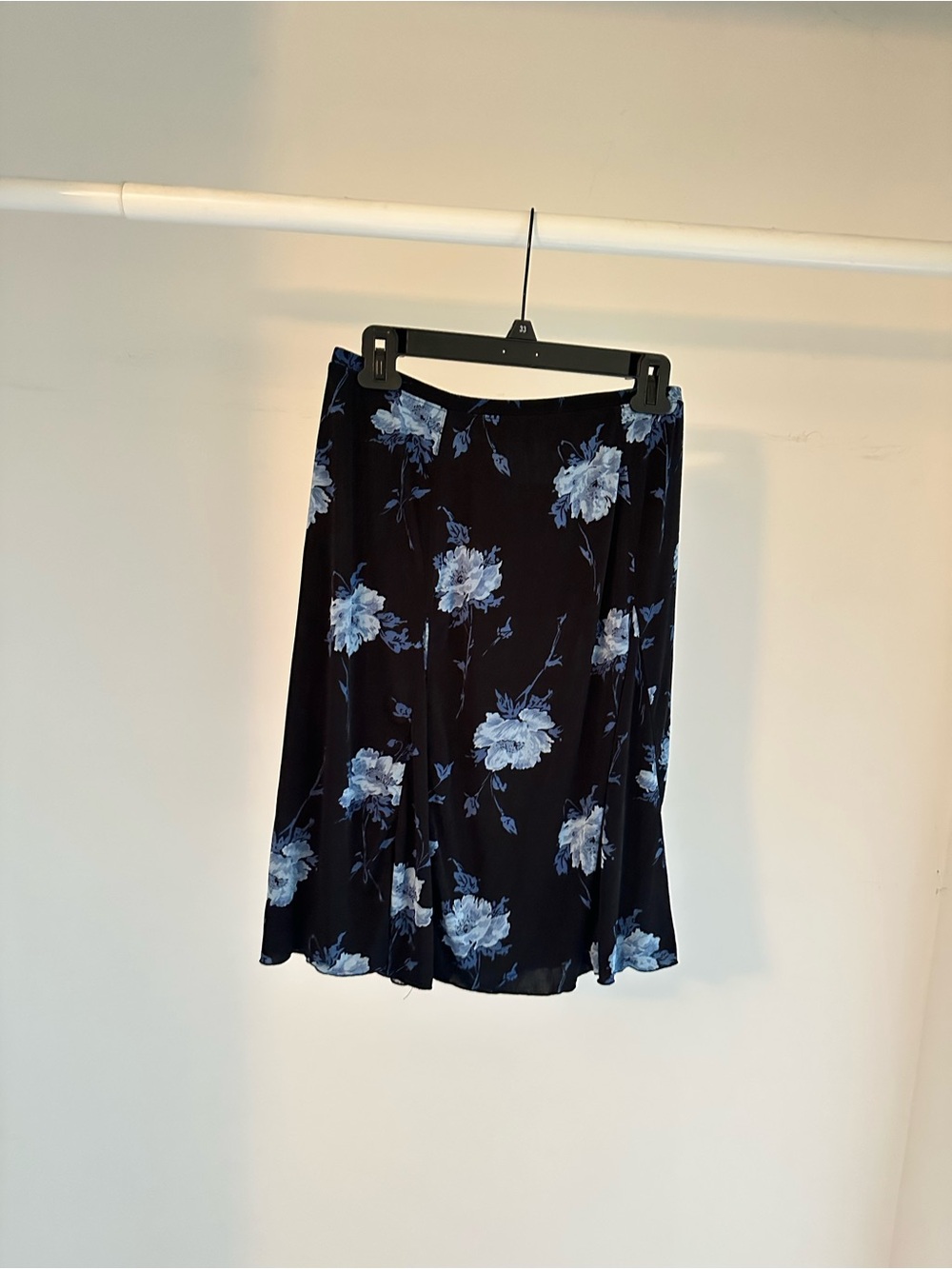 Women's Black Floral A-Line Skirt - Blue Flower Print